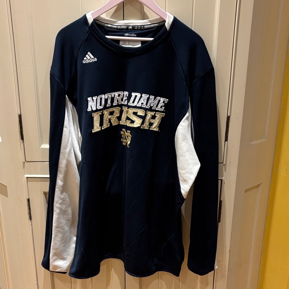 Adidas Navy and White Notre Dame Fighting Irish Sweatshirt ☘️☘️☘️